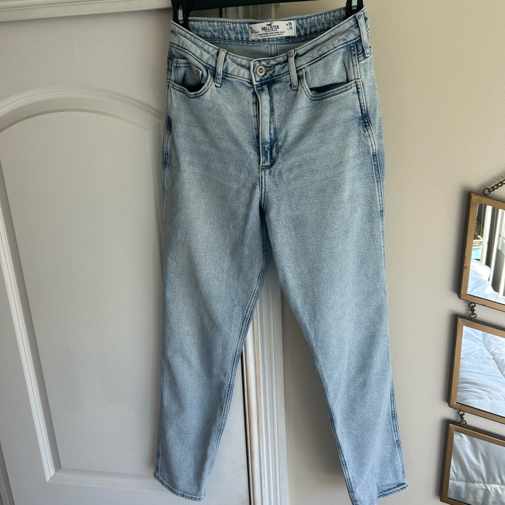 Hollister Women's Light Blue Jeans